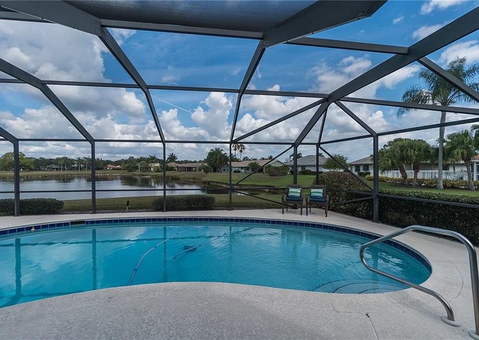 1st image of 2406 SW Creekside Dr