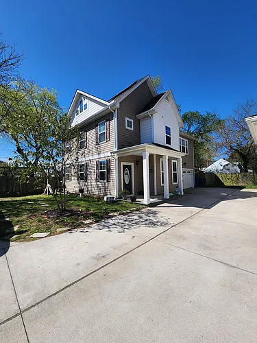 8011 Woodall Rd #B Photo 1