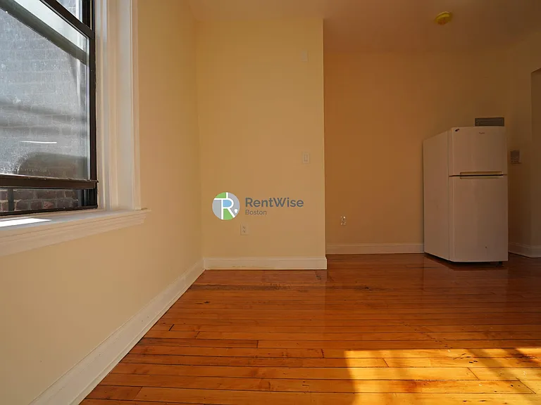 1216 Commonwealth Ave #2 — Photo 8