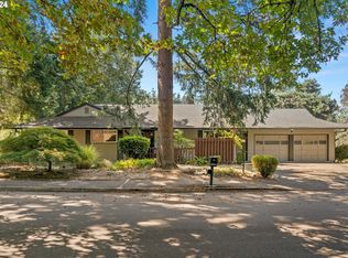 16904 Greentree Ave, Lake Oswego, OR 97034