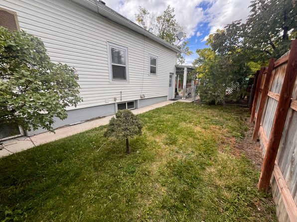 212 Teller Ave #BASEMENT