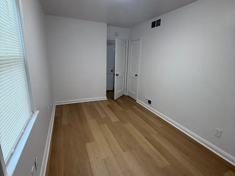 3225 Woodring Ave — Photo 6