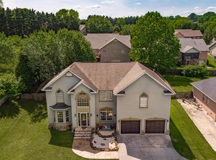 621 Montgomery Ln, Maryville, TN 37803