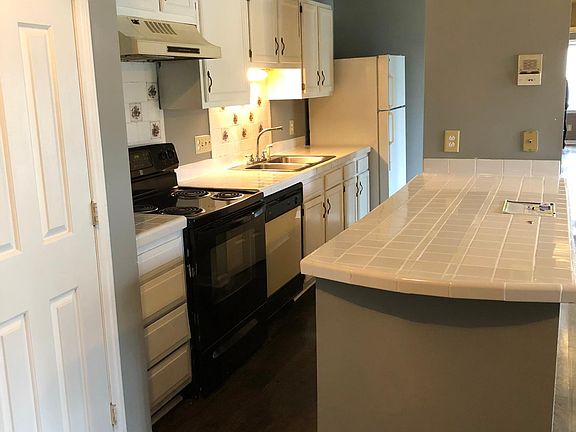 4th image of 6115 Meadow Rose Ln