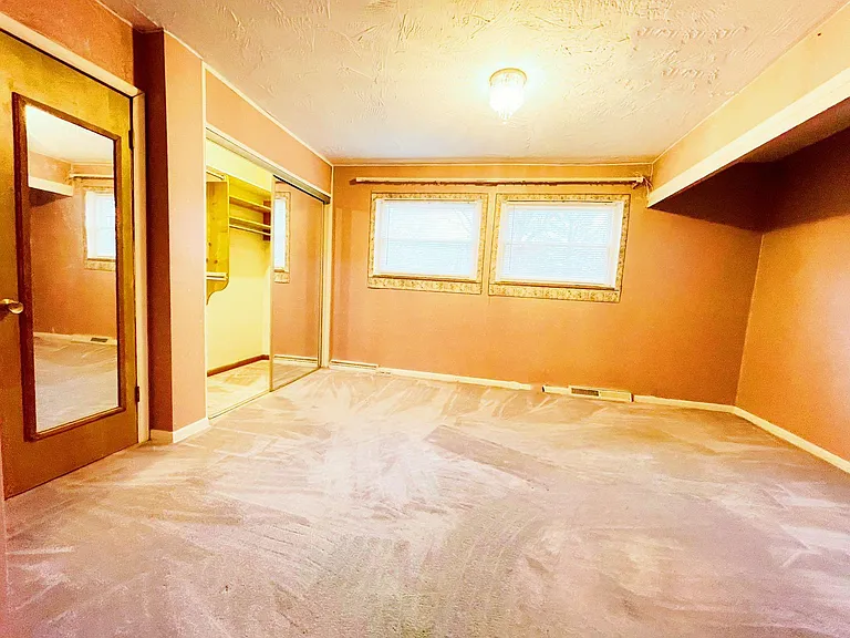 332 Kenridge Rd #1 — Photo 17