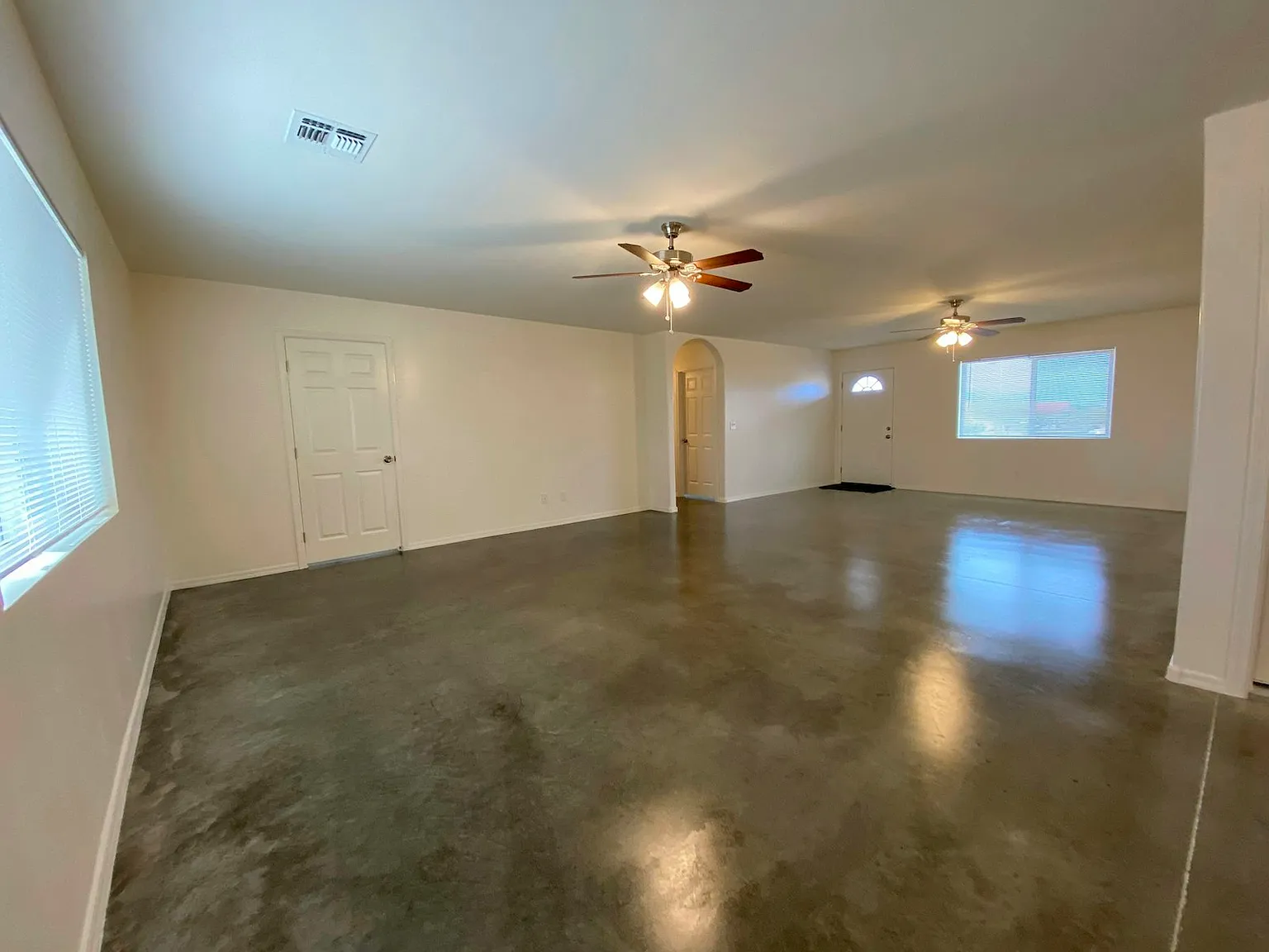 25009 East Chaplain Lane — Photo 4