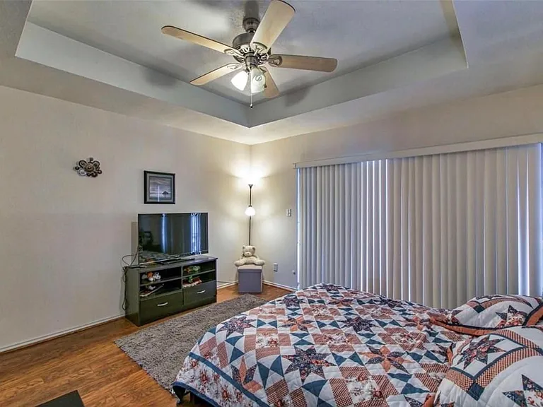 5100 Verde Valley Ln #117 — Photo 20