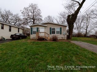 1360 Chamberlain Ave, Cincinnati, OH 45215