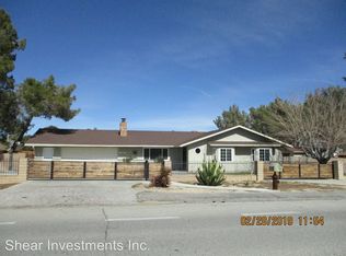 17920 Ranchero Rd, Hesperia, CA 92345