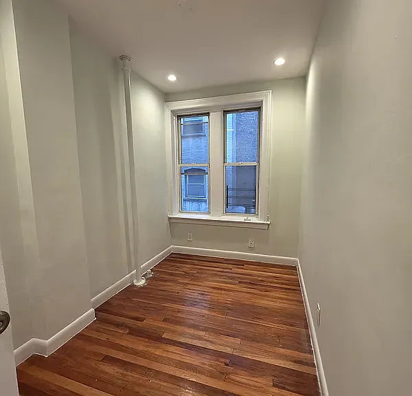 504 W 167th St #1-B — Photo 6