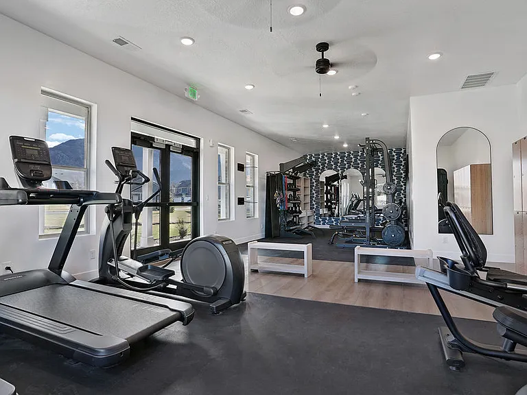 Patriot Pointe — Photo 39