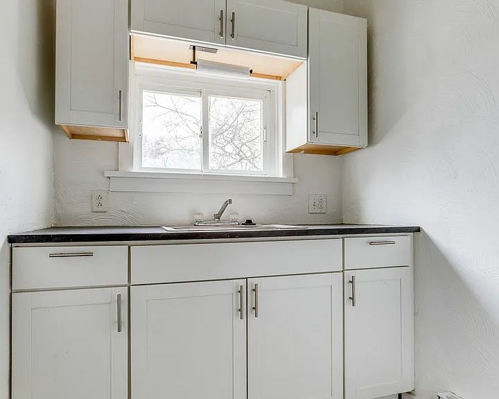 440 Hays Ave — Photo 15