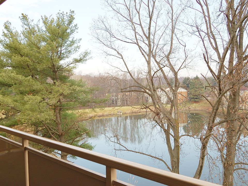 2nd image of 7501 Democracy Blvd APT B338