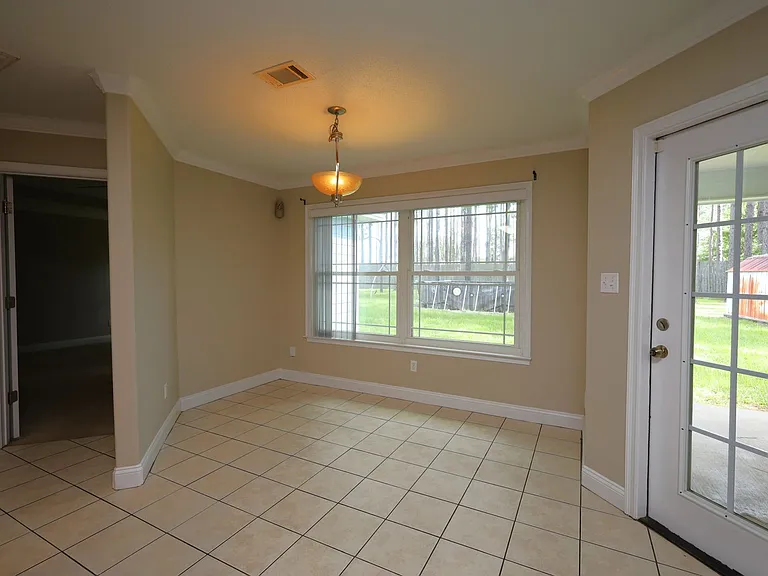 3819 Chris Cir — Photo 6