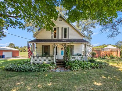 2851 E Empire Ave, Benton Harbor, MI, 49022