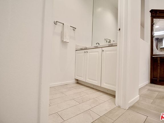 4th image of 11847 Laurelwood Dr APT 203