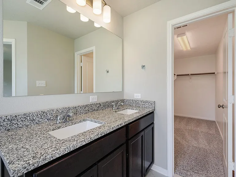 14375 N Summerchase Cir — Photo 15