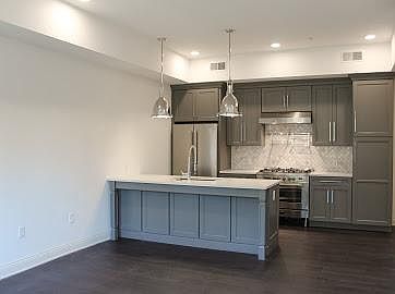 4th image of 780 Park St #204