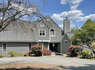 212 West St, Douglas, MA 01516