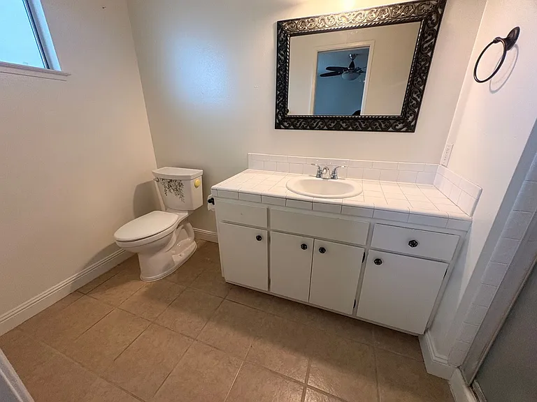 6116 N Marty Ave — Photo 9