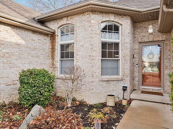 4th image of 1790 Hunters Cove Cir