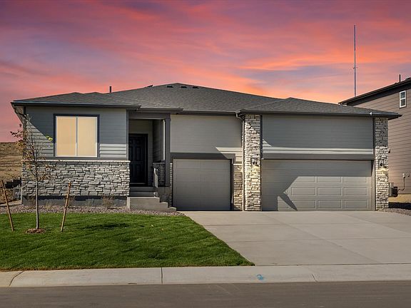 The Granby floorplan exterior image taken at a Meritage Homes community in Northern, Colorado.