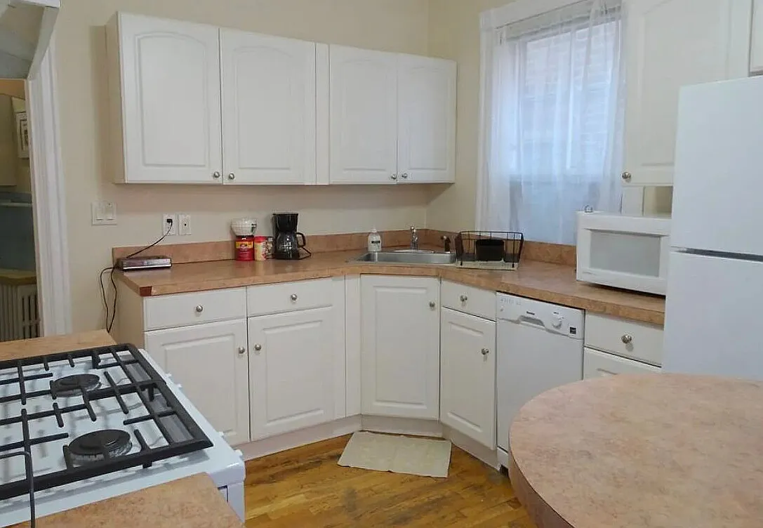 1 bed, 550 sqft, $2,600 — Photo 4
