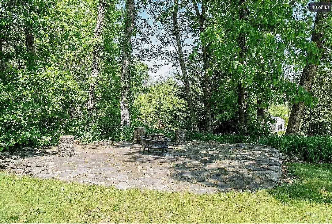 3 bed, 3.5 bath, 2612 sqft, $2,400 — Photo 4