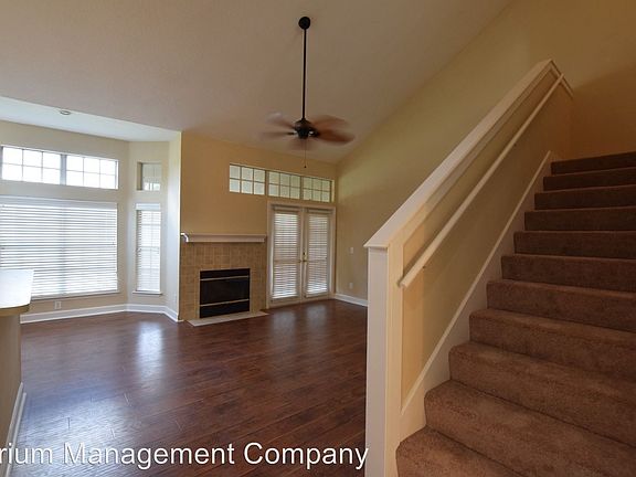 2nd image of 1548 Farrindon Cir