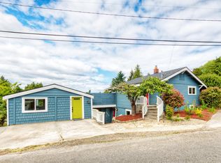 6733 Holly Pl SW #B, Seattle, WA 98136