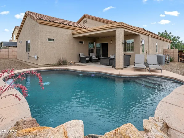 266 W Herschel H Hobbs Pl, Vail, AZ 85641
