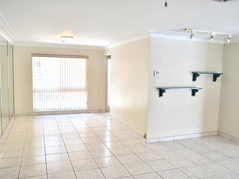 4209 NE 21st Ave #2 — Photo 10