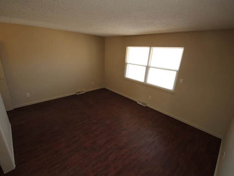 7702 Kessler Ln — Photo 9