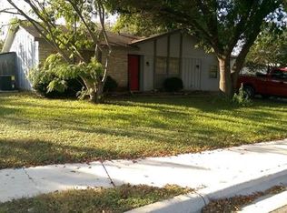 1400 Lawnmont Dr, Round Rock, TX 78664
