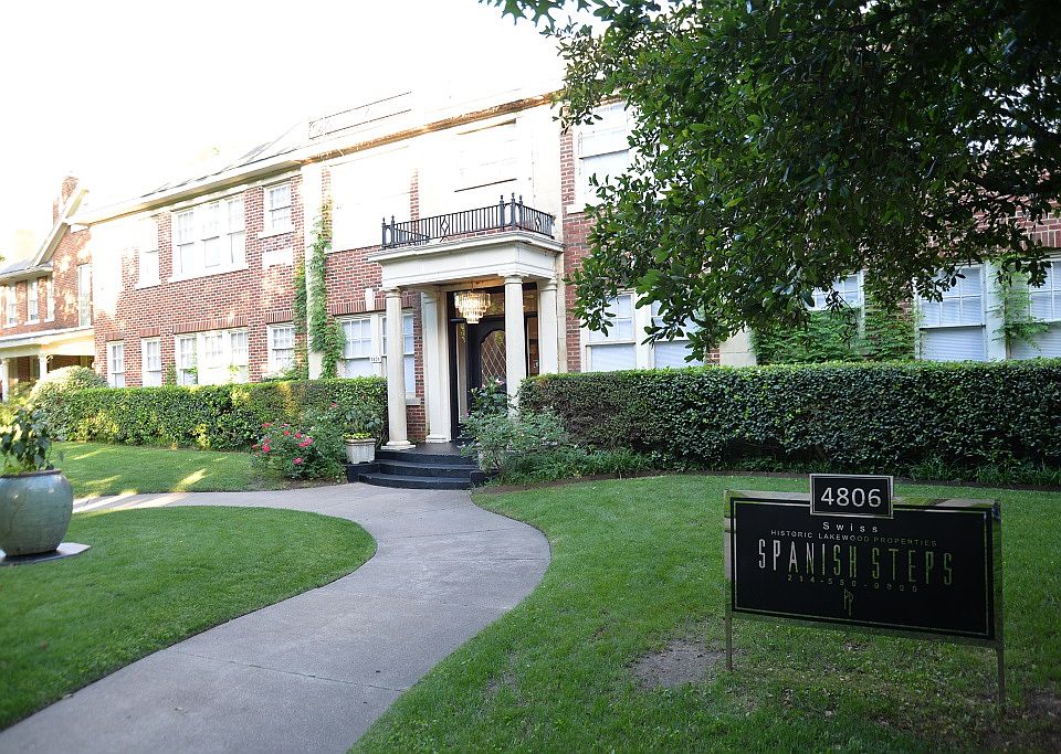 4806 Swiss - SPANISH STEPS