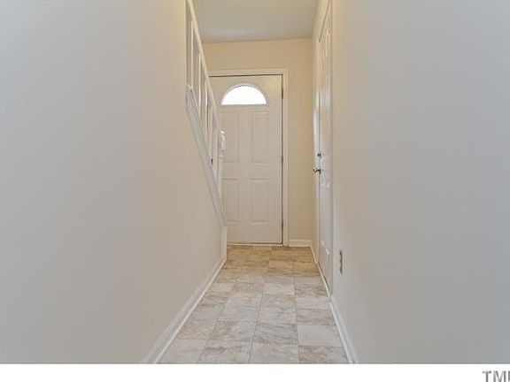2nd image of 5909 Dixon Dr