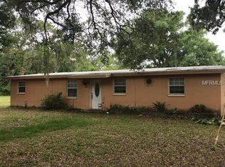 6006 Lakeside Dr, Lutz, FL 33558