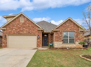 19024 Pinehurst Trail Dr, Edmond, OK 73012