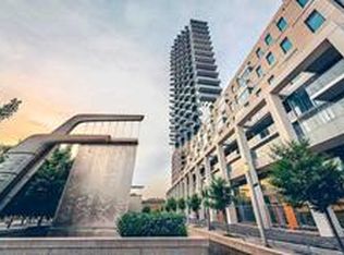 12 Bonnycastle St #608, Toronto, ON M5A0C8