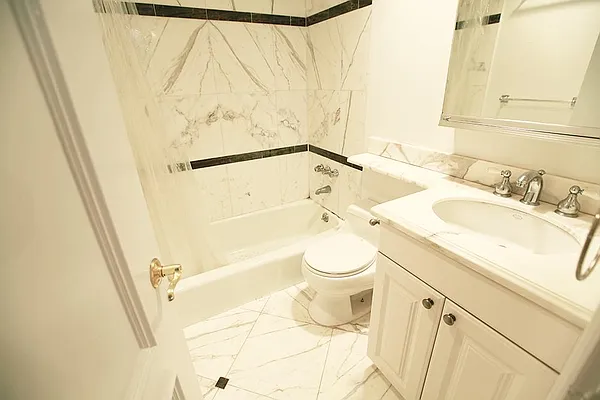 Rented by Keller Williams NYC | media 59