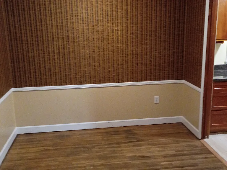 1614 Paullus Ave — Photo 12