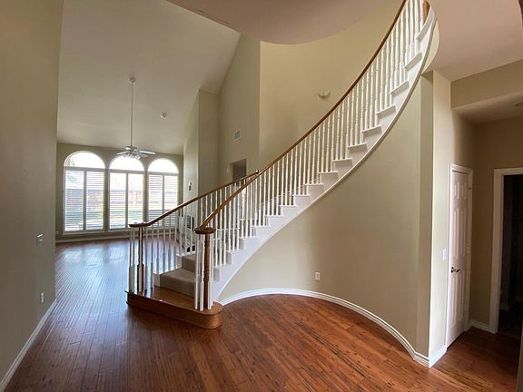 5th image of 6901 Eagle Vail Dr