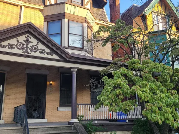 4720 Warrington Ave, Philadelphia, PA 19143
