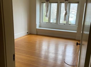 1381 Versailles Ave #A, Alameda, CA 94501