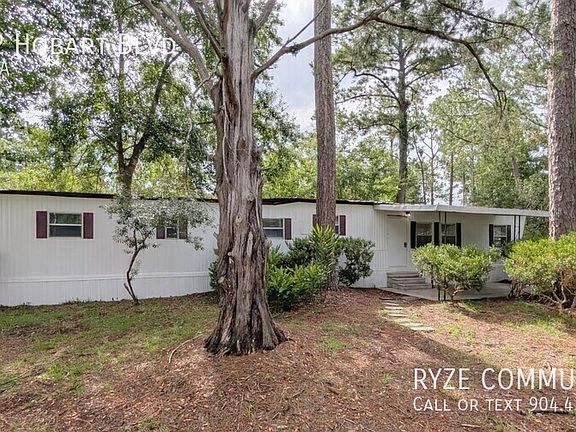 3rd image of 11452 Hobart Blvd