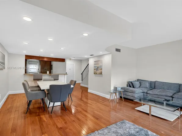3745 NE 171st St APT 57, North Miami Beach, FL 33160