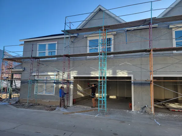 731 S Harrison Dr #25, Springville, UT 84663