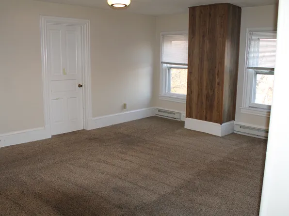 316 S Spring St #4, Bellefonte, PA 16823