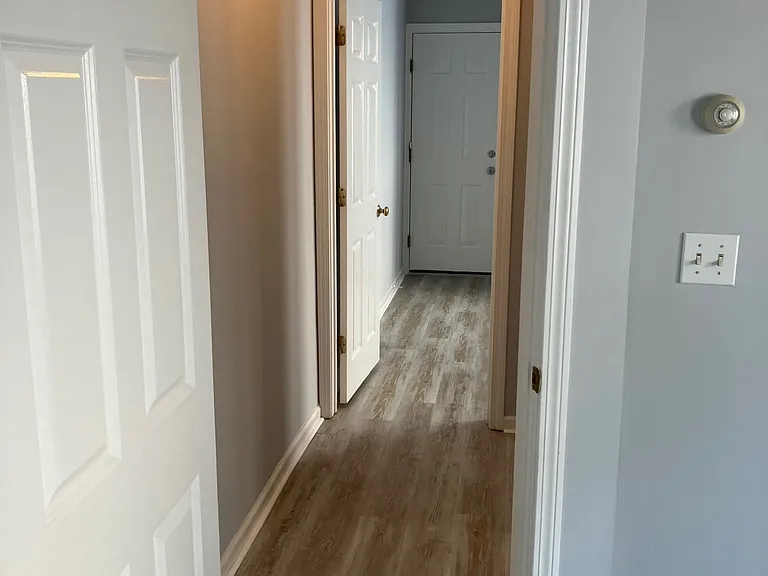 48 Sherman St — Photo 9
