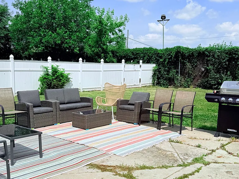 10308 W Lyndale Ave — Photo 37